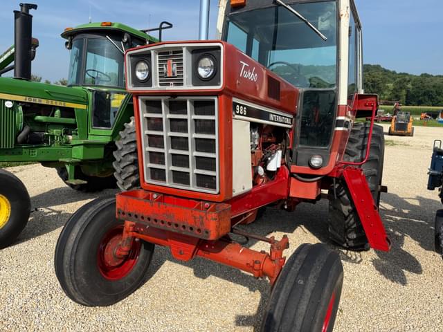 Image of International Harvester 986 equipment image 1