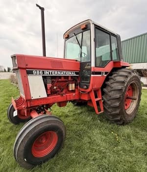 International Harvester 986 Image