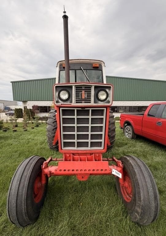 Image of International Harvester 986 equipment image 1