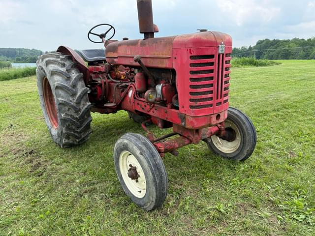 Image of International Harvester 450 equipment image 2
