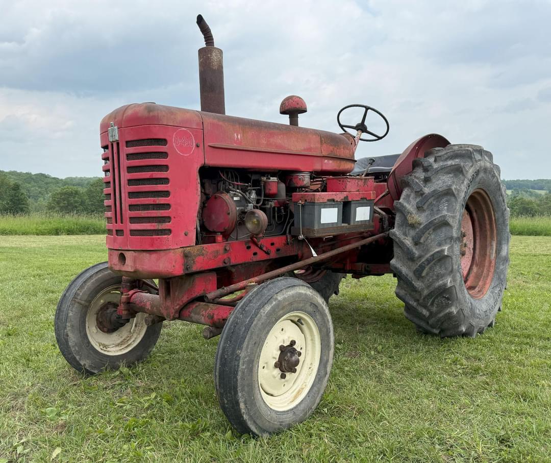Image of International Harvester 450 Primary image