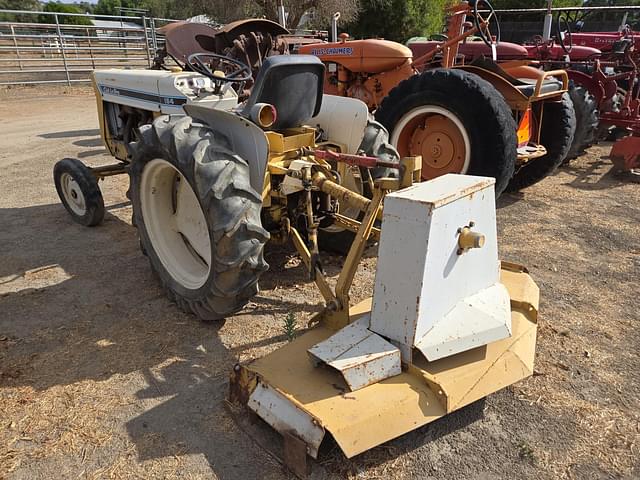 Image of International Harvester Cub 154 Lo-Boy equipment image 3