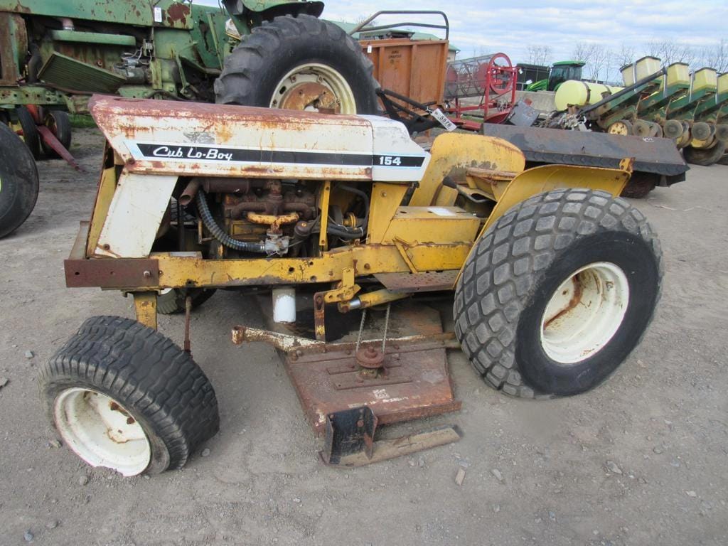 Main image International Harvester 154 Lo-Boy