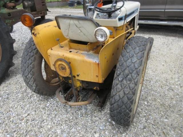 Image of International Harvester Cub 154 Lo-Boy equipment image 3