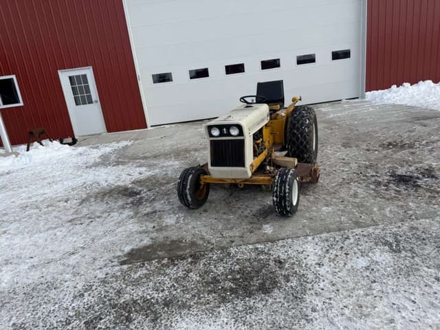 Image of International Harvester Cub Lo-Boy equipment image 2