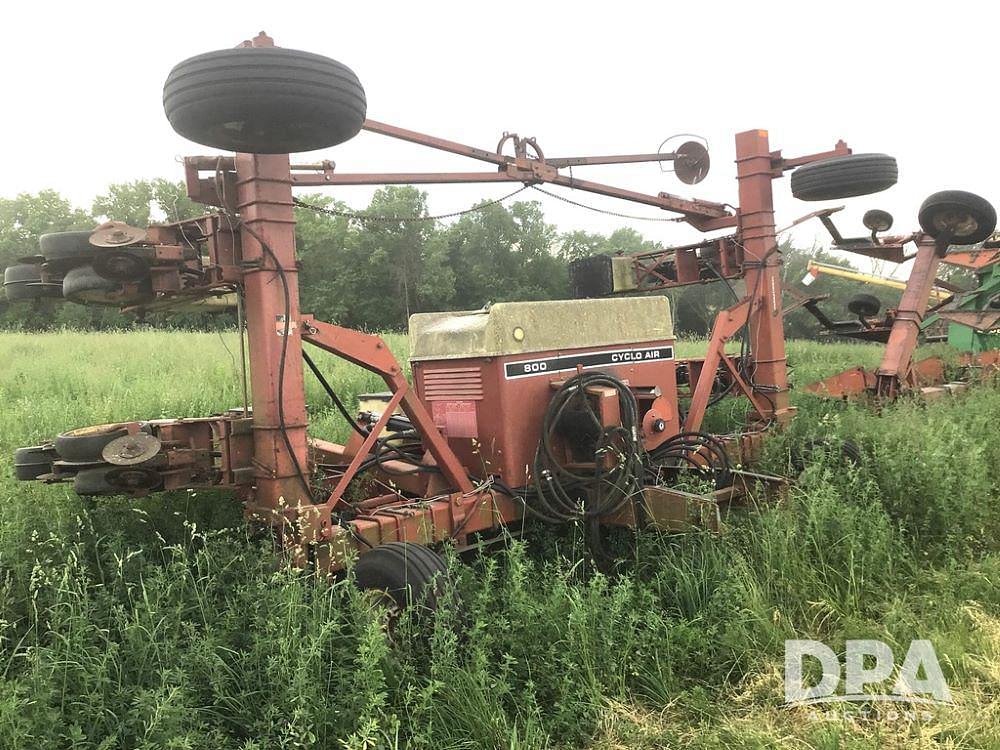 Image of International Harvester 800 Cyclo Air Primary image
