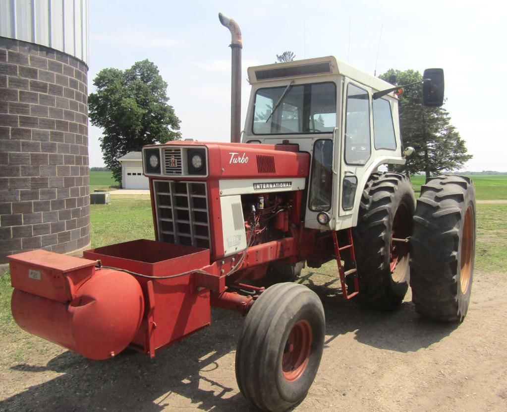 Main image International Harvester 1466