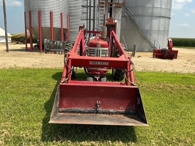 Image of Farmall 450 equipment image 4
