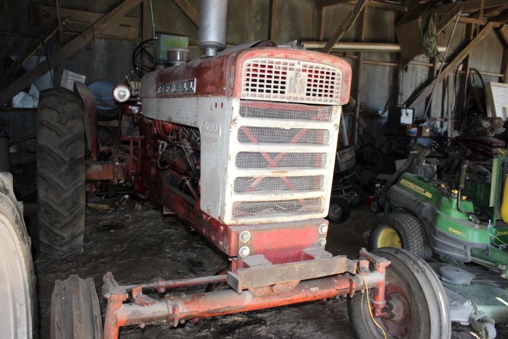 Main image International Harvester 460