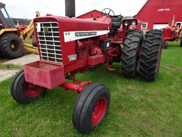 Image of International Harvester 756 equipment image 1