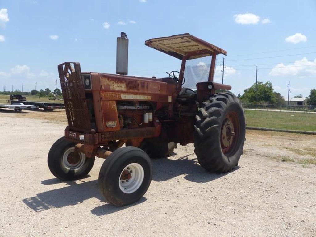 Main image International Harvester 966