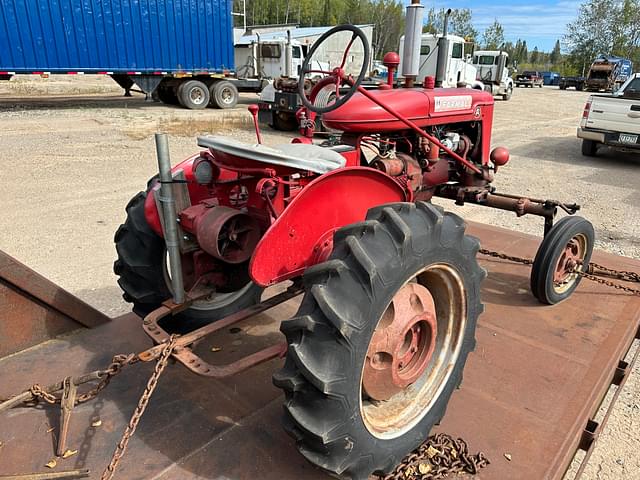 Image of Farmall A equipment image 3