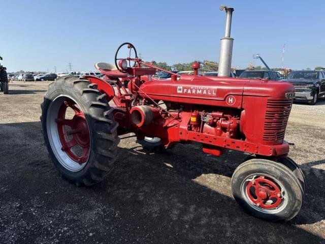 Image of Farmall H equipment image 4