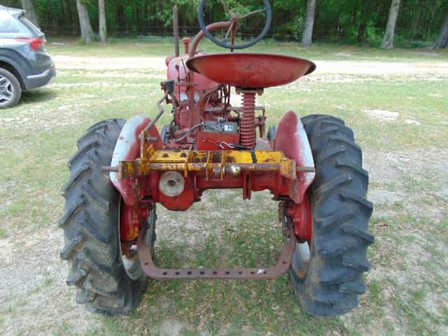 Image of Farmall Cub equipment image 2