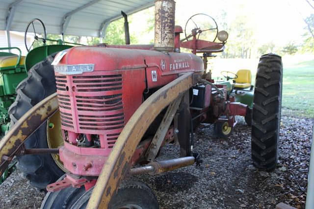 Image of Farmall H Image 0