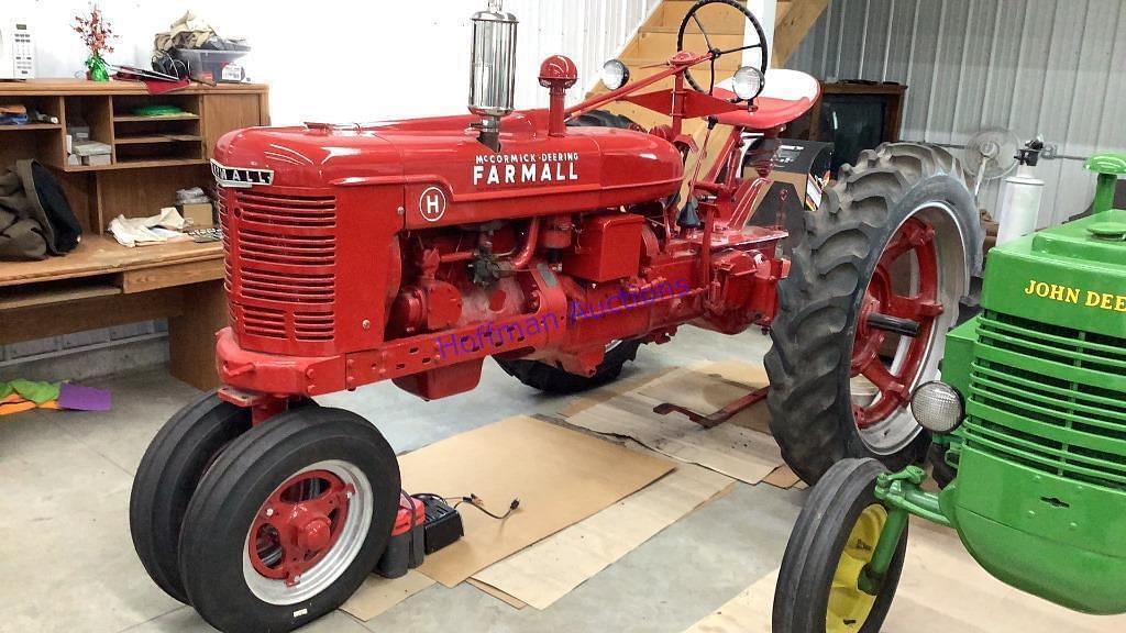 Image of Farmall H Primary image