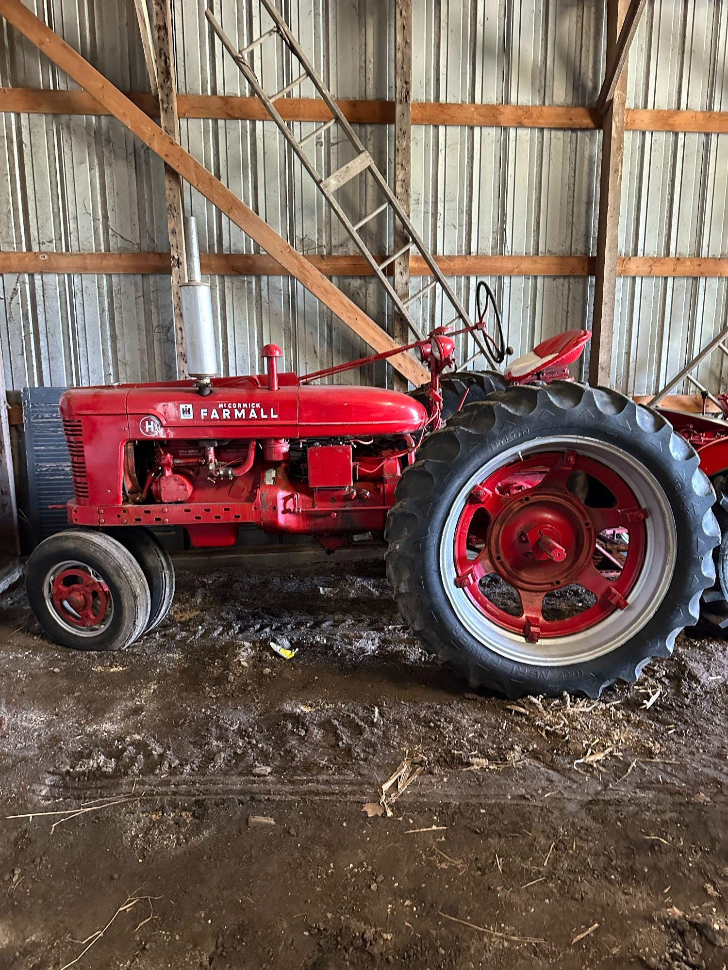 Main image Farmall H