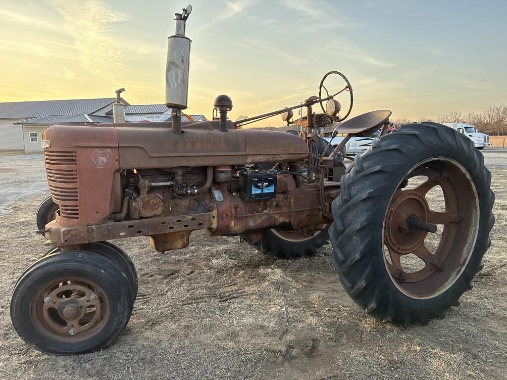 Image of Farmall H Primary image