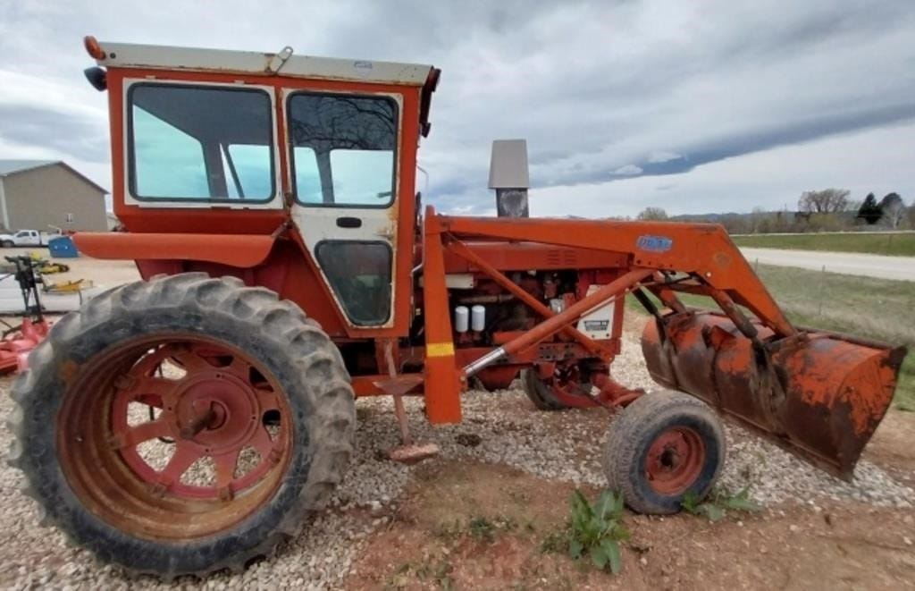 Farmall Hydro 70 Equipment Image0