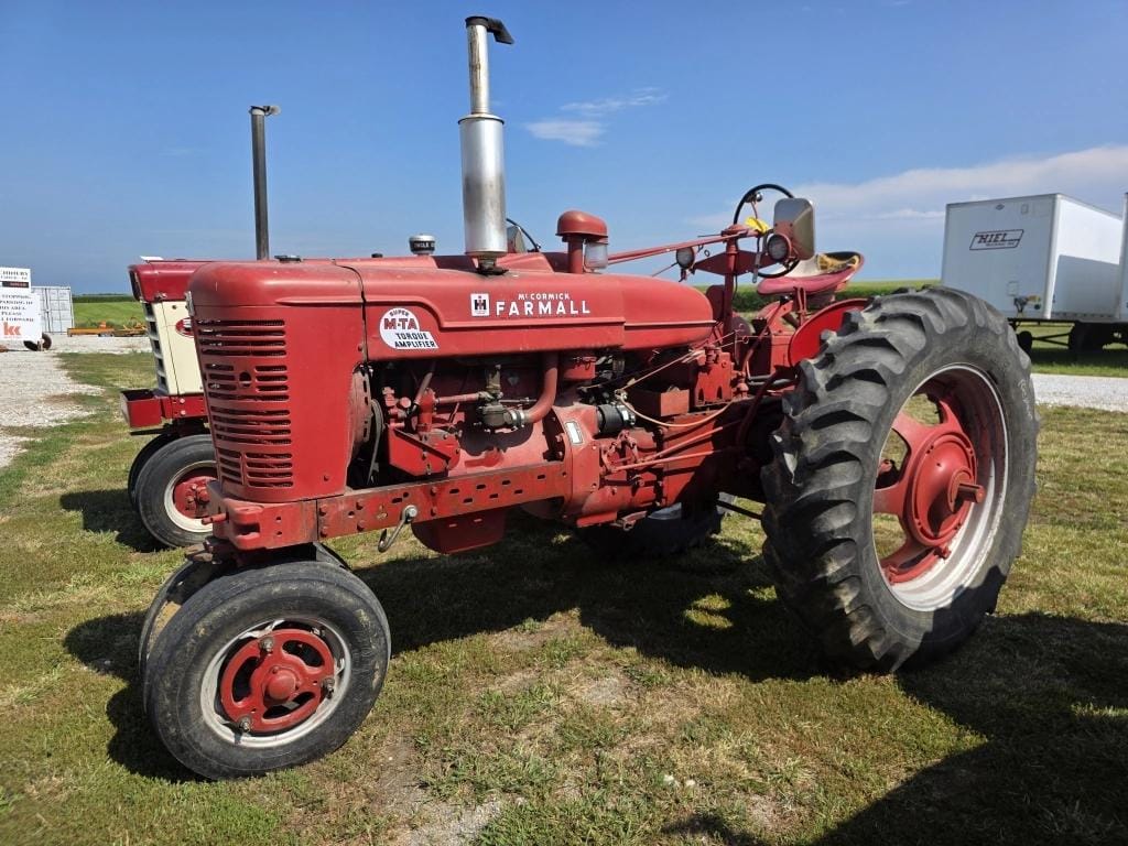 Farmall Super M-TA Equipment Image0