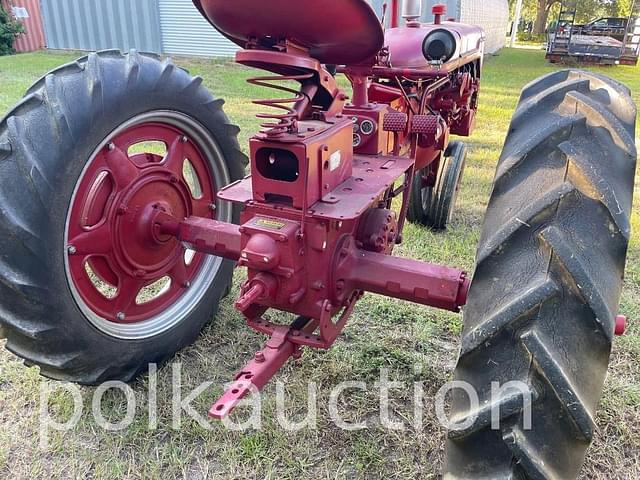 Image of Farmall Super C equipment image 4