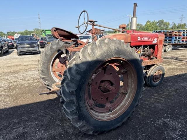 Image of Farmall Super M-TA equipment image 3