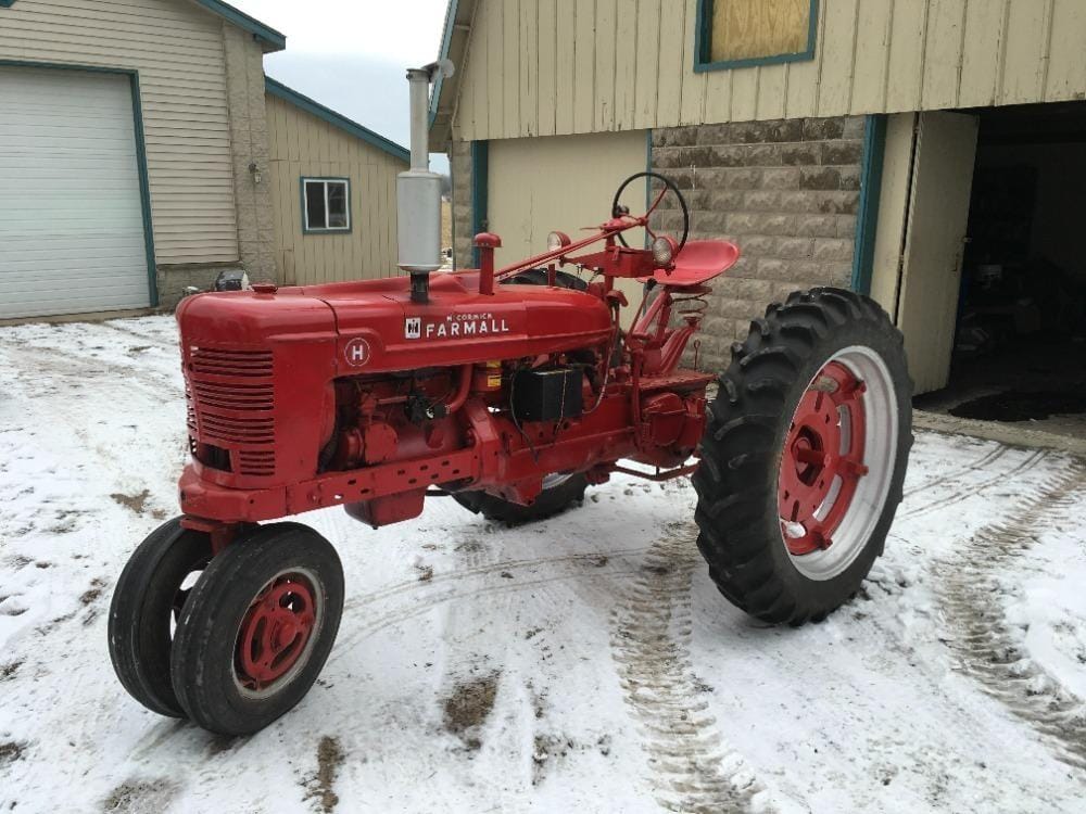 Main image Farmall H