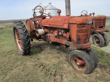 Main image International Harvester Farmall H
