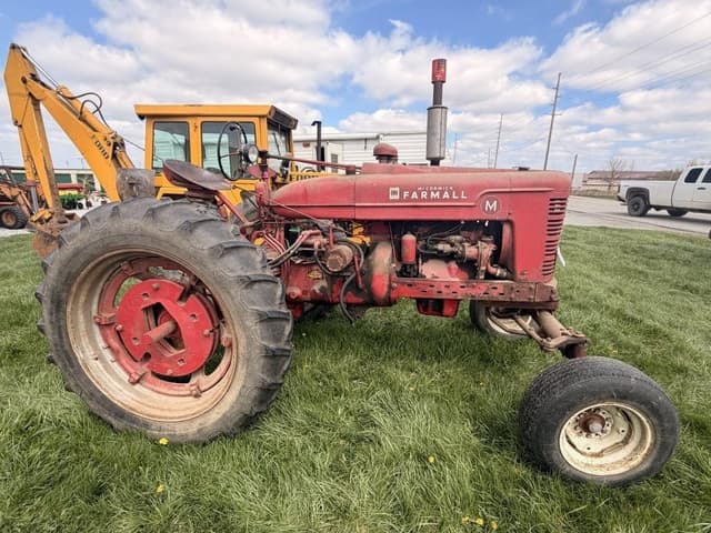 Image of International Harvester M equipment image 1