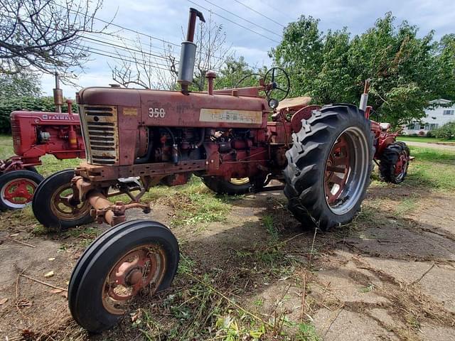 Image of Farmall 350 equipment image 2