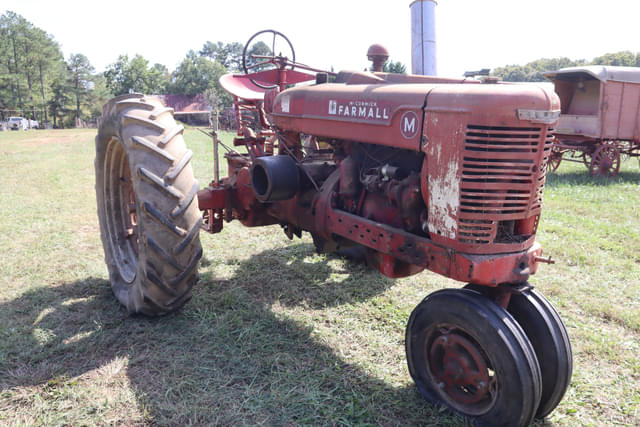 Image of Farmall M equipment image 4