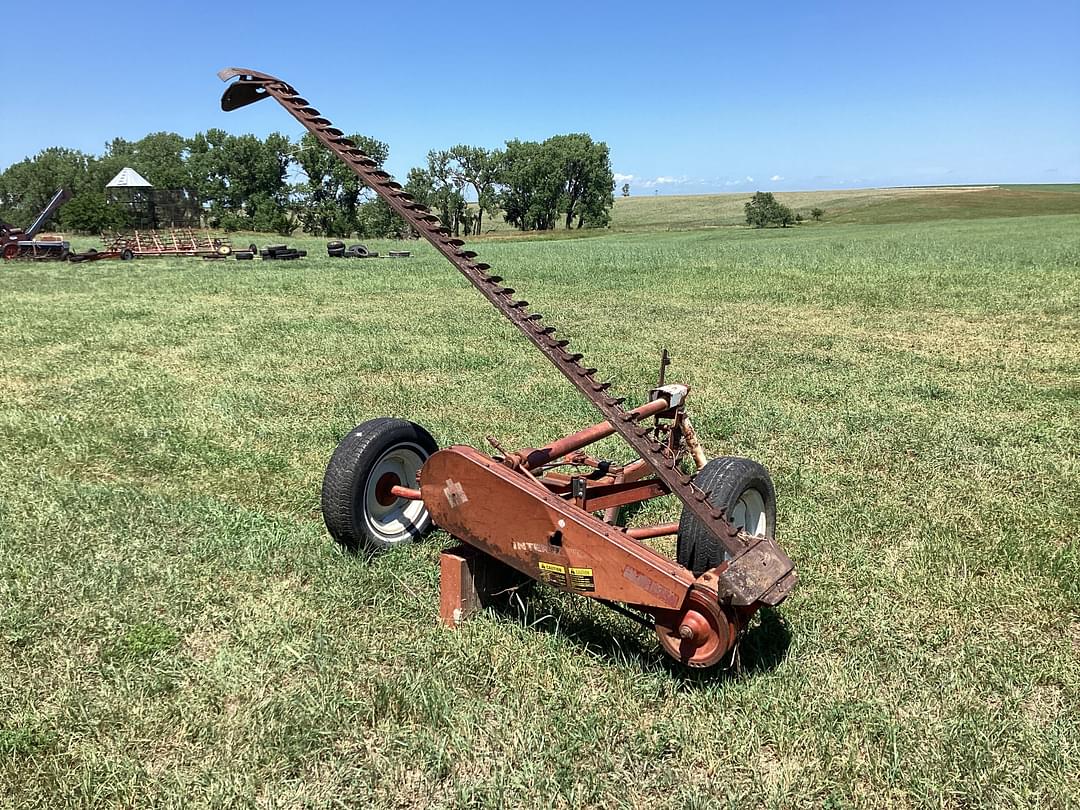 Image of International Harvester 1100 Primary image