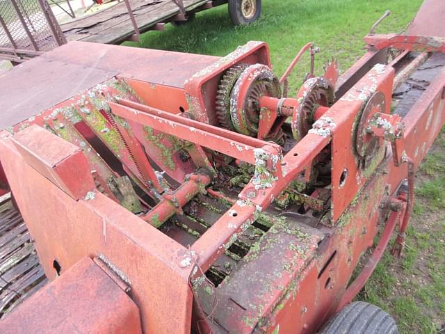 Image of International Harvester 37 equipment image 4