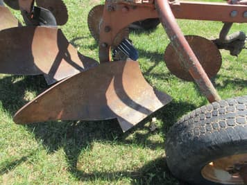 Main image International Harvester 70