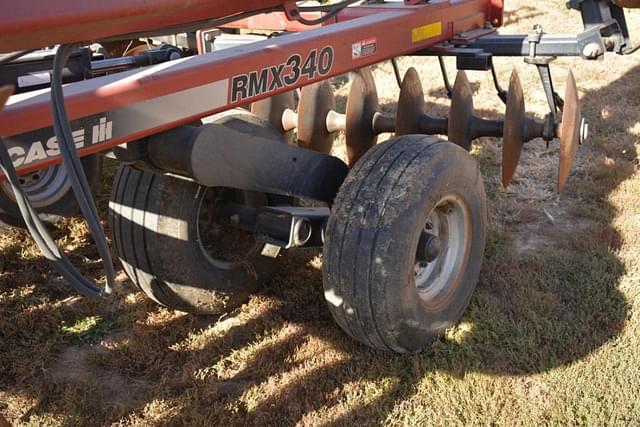 Image of International Harvester RMX340 equipment image 4