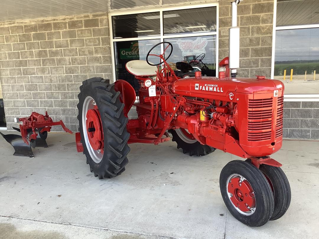 Image of Farmall Super C Primary image