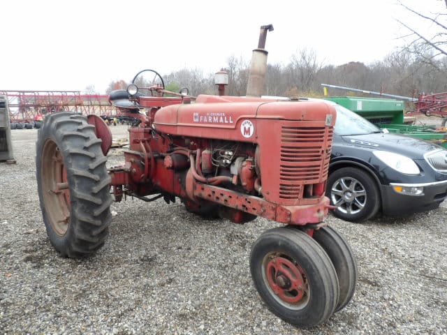 Farmall Super M Equipment Image0