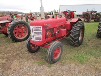 Main image International Harvester 450