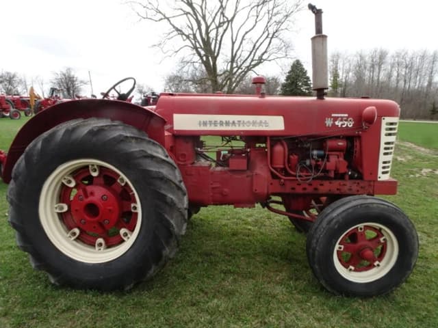 Image of International Harvester W-450 equipment image 2