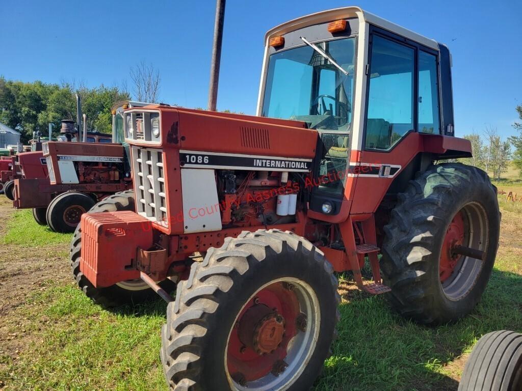 Image of International Harvester 1086 Primary image