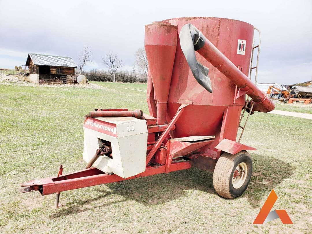 Image of International Harvester 1150 Primary image