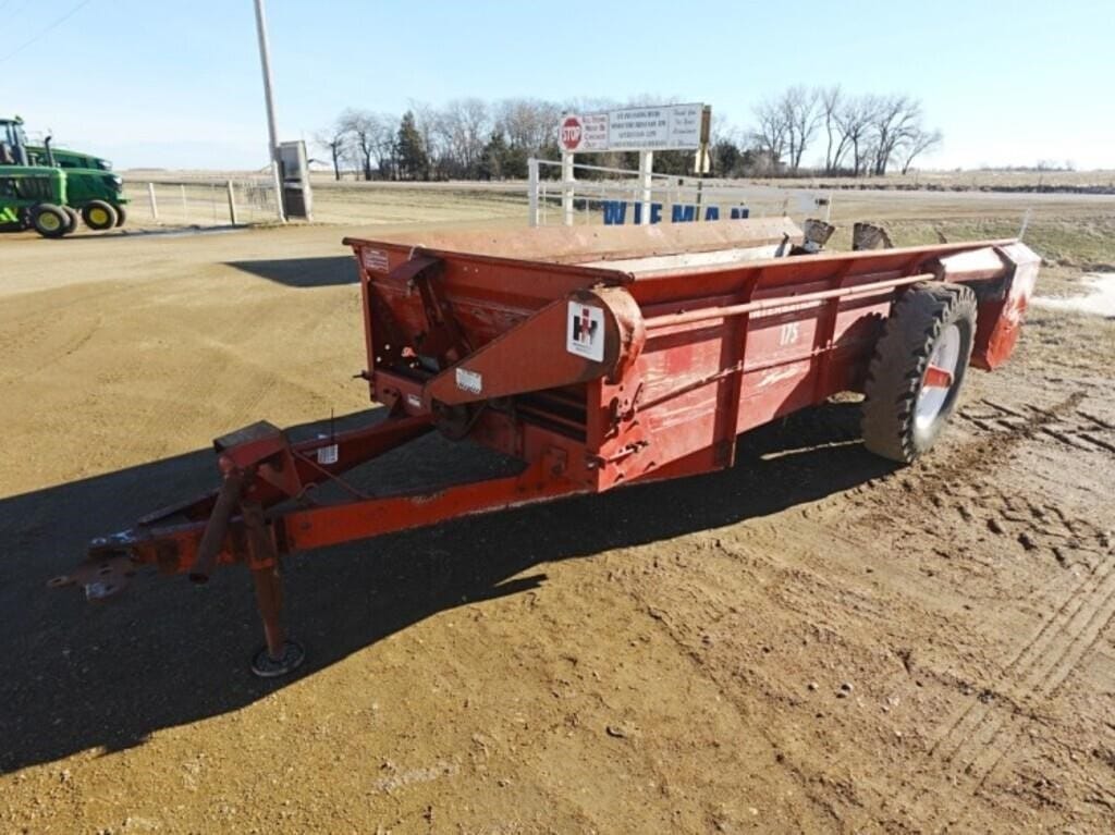 International Harvester 175 Equipment Image0