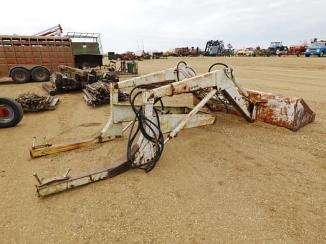 Image of International Harvester 2000 equipment image 4