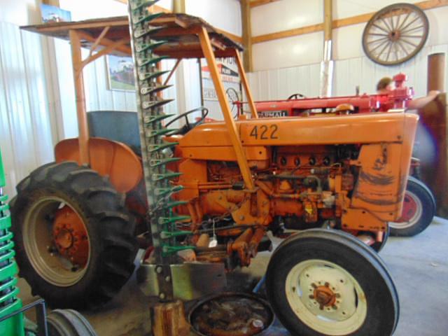 Image of International Harvester 2404 equipment image 4