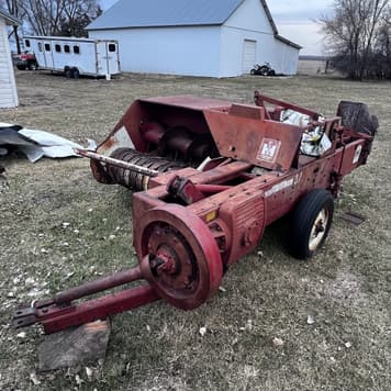 Main image International Harvester 37