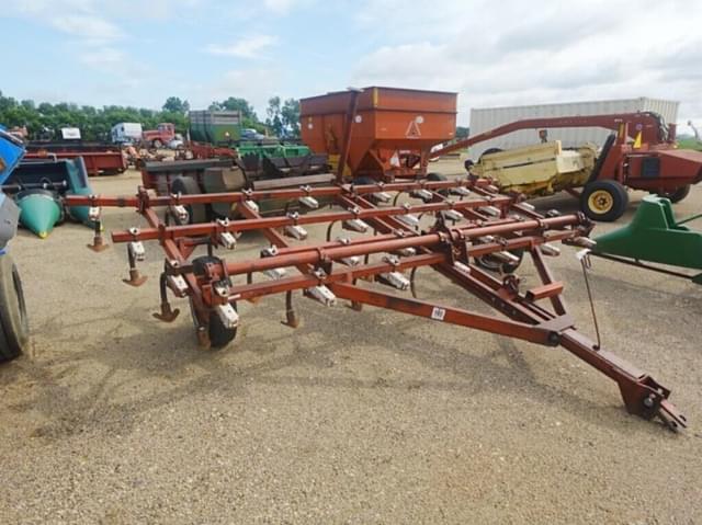 Image of International Harvester 45 equipment image 3
