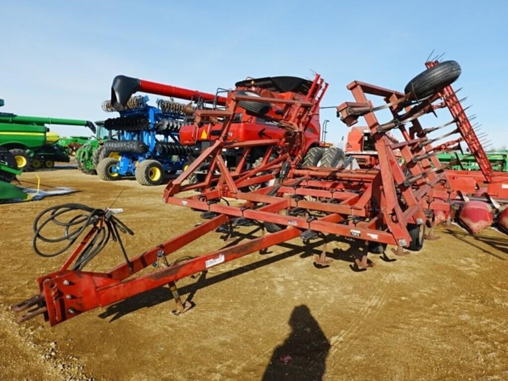 International Harvester 4600 Equipment Image0