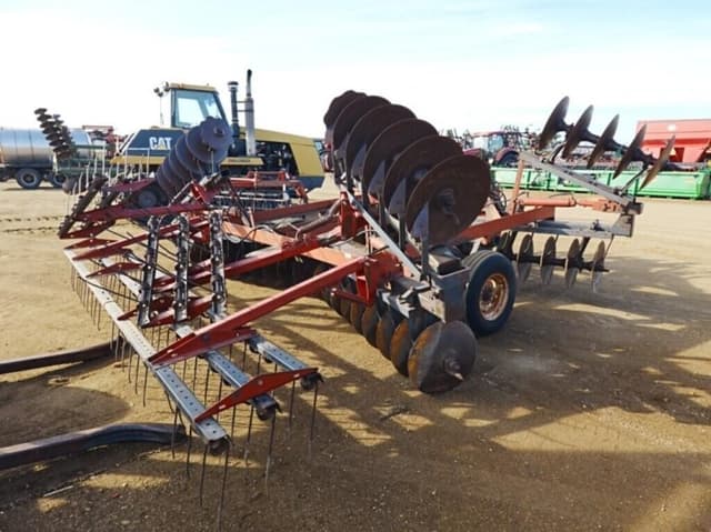 Image of International Harvester 470 equipment image 2