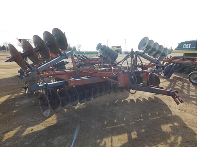 Image of International Harvester 470 equipment image 1