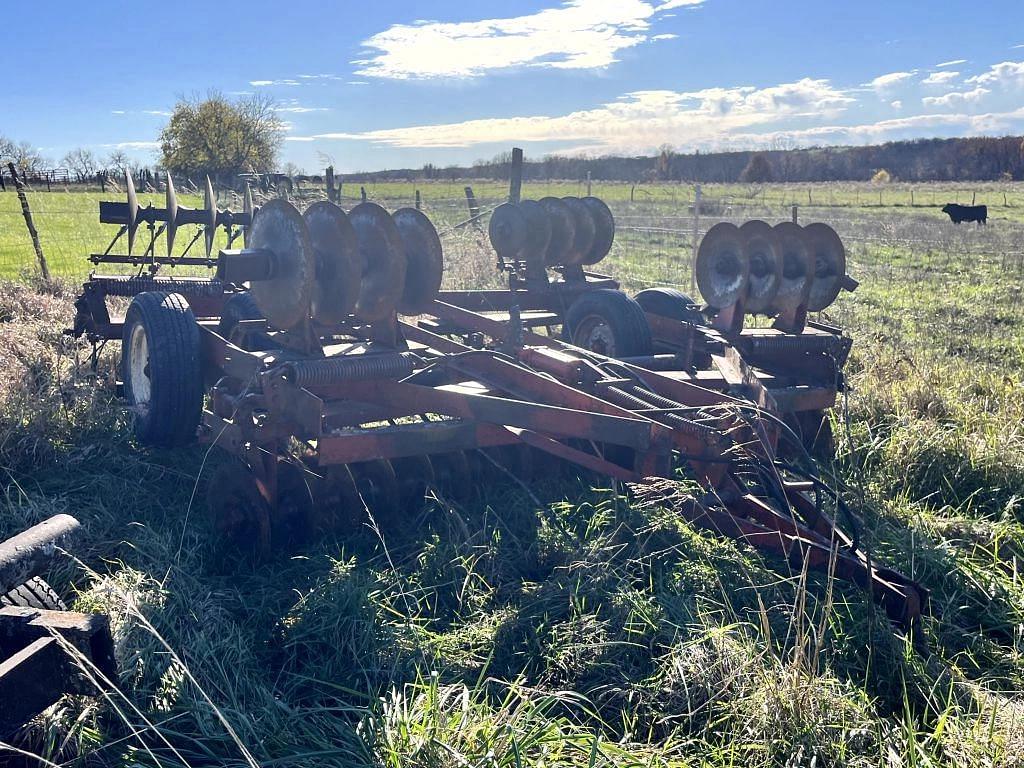 Image of International Harvester 470 Primary image